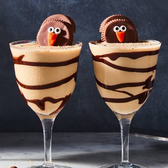 Best Thanksgiving Drinks at a Glance