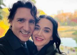 Article similaire à C'est show : Katy Perry et Justin Trudeau, c'est  officiel !