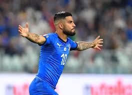 Lorenzo insigne's goal was a thing of beauty, cutting in from the left and curling the ball from the insigne is coming off his most prolific season, scoring 19 goals, but he has reached double figures. Lorenzo Insigne Napoli S New Talisman Serie A Analysis