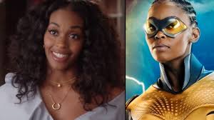 Lynn stewart1is aneuroscientist at bowman college. Everyone Is Obsessed With The Black Lesbian Superhero On The New Tv Show Black Popbuzz
