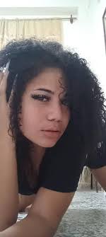 Hoy está de cumpleaños, la mujer que me regaló la vida y más. La sencilla  razón por la que respiro sueños en vez de aires. Madre mía, yo también  siento orgullo de