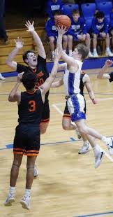 Senecas survive and advance