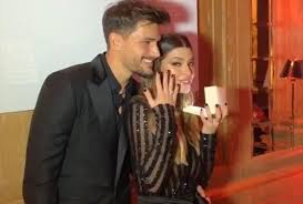 Per i più curiosi segnaliamo che il tronista andrea è alto 1,87 cm e pesa circa 70 kg. Andrea Zelletta Chi E Uomini E Donne Curiosita Fidanzata Gf Vip