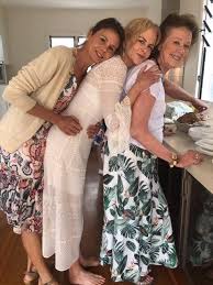 Nicole With Mother Janelle Sister Antonia Nicole Kidman Nicole Kidman Keith Urban Celebrities