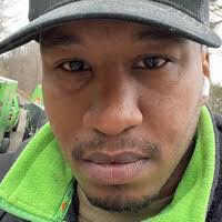 Lonte Jones's Instagram, Twitter & Facebook