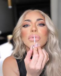 Lips 👄 are always slaying @dirtybtchco