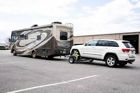 There are only a limited number of vehicles you can tow using the flat towing method. When To Use An Rv Car Tow Dolly Car Tow Dolly