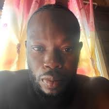 Damion Wallace's Instagram, Twitter & Facebook