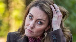 Kate Middleton has ditched her engagement ring, originally owned by  Princess Diana, because…