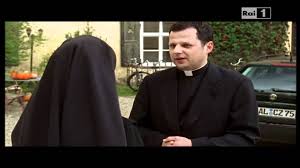 Vorremmo riacquistare il convento diciamo per quattro milioni beh considerando lo stato di degrado in cui versa il convento e tutte le riparazioni non più procrastinabile l'offerta che mi sembra più congrua un milione e mezzo al massimo la madre non. Un Ciclone In Convento 5x01 Le Due Sorgenti 1 3 Youtube
