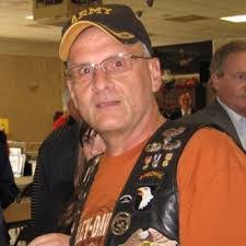 Louis Dorfman's Instagram, Twitter & Facebook