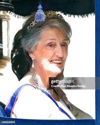 505 Susan Crown Photos & High Res Pictures