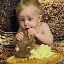 Andy is back at it again please be aware of this guy, he owes me so much  money.