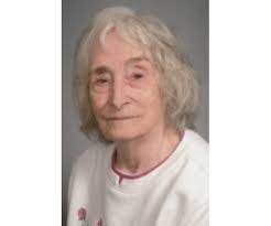 Sandra Wunder's Instagram, Twitter & Facebook