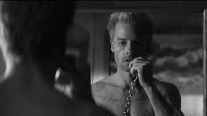 How Memento Mirrors The Mind Of Christopher Nolan