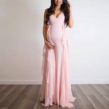 Photoshoot Gown With Chiffon Waves Cute Maternity Dresses Maternity Dresses For Baby Shower Maternity Dresses Summer