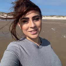 Congratulations to Stephanie Perez, a PSJA Memorial Early College High  School class of 2015 alumna, for graduating with a Bachelor's in Psychology  from Texas State University! While at PSJA ISD, Stephanie graduated