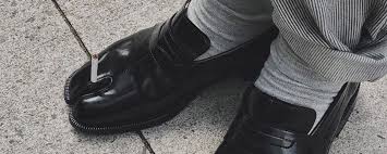 Category 1990s maison martin margiela shoes. 5 Things You Can Put In Between Your Tabi Boots