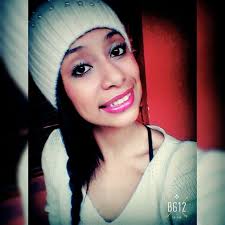 Alejandra (@lejaperez26)