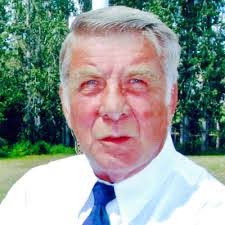 Faye Pike's Instagram, Twitter & Facebook