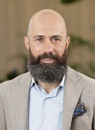 Geoff Cutler's Instagram, Twitter & Facebook