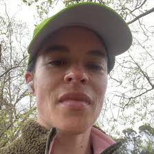 Embracing the best of both worlds: a stroll in nature to rejuvenate the  soul while feeding the mind with the captivating world of audio books. 🍃🎧  What are you reading or listening