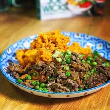 Joe Wicks The Body Coach Lean In 15 Cottage Pie Sweat Potato Recipe Clean Eating Meal Prep Not Sure W Bodycoach Recipes Healthy Diet Recipes Lean Meals