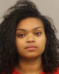 Woman accused of bypassing security, boarding plane