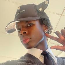 I had to @Redding #firstdayout #accousticcover