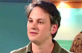 Kevin Freeman (Simon Bossell)