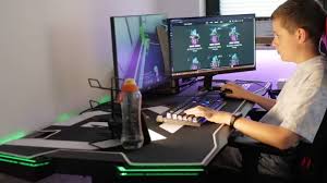 But i find a minimalist approach has the best affect. Gaming Desk Computer Table For Gamer Shop Ultradesk Europe