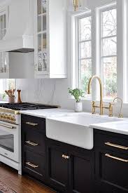 Best White Paints For Kitchen Cabinets