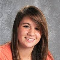 Haley Darnell's Instagram, Twitter & Facebook