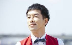 Facebook gives people the power to share and makes the world more open and. å¼ åä¸º å¤§çºªå