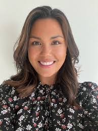 Sarah Fenstermaker's Instagram, Twitter & Facebook