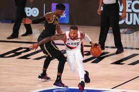 Lillard had a frustrating game even before the injury. Mri Inconclusive For Portland Trail Blazers Damian Lillard Who Injured Knee In Game 4 Vs Los Angeles Lakers Oregonlive Com