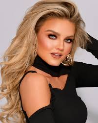 Miss Illinois (@missamericail) • Instagram photos and videos