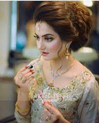 Pakistanibride Pakistanibridalwear Pakistanibrides Pakistaniwedding Pakistani Bridal Hairstyles Bridal Hairstyle Indian Wedding Pakistani Bridal Makeup