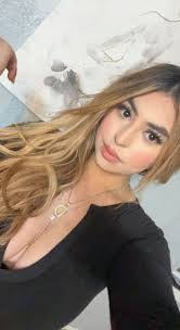 Desiree Fuentes's Instagram, Twitter & Facebook