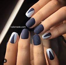 Ez nem csak a manikűrre, hanem a frizura és smink trendre is érvényes. 20 Gyonyoru Otletet Mutatunk Hogyan Lehetnek A Rovid Kormok Elegansak Es Nagyon Noiesek Ketkes Com Stylish Nails Art Manicure Stylish Nails