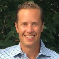 100+ perfiles de «Kammeier»