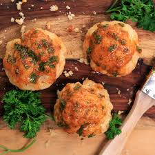 Our Take On Red Lobster S Irresistible Cheddar Bay Biscuits Recipe Red Lobster Cheddar Bay Biscuits Cheddar Bay Biscuits Copycat Restaurant Recipes