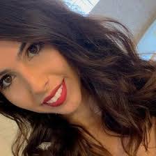 Kim Cantu's Instagram, Twitter & Facebook