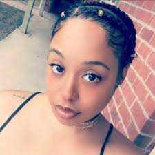 Vicky Alexander (@victoria.alexanderrahman) • Facebook