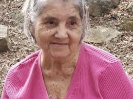 Maria "Lola" Dolores Reyes Diaz's Memorial Website