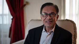Anwar ibrahim menyebut keputusan mahathir mundur sepertinya karena namanya dimanfaatkan. Anwar Ibrahim And Bitcoin Does The Malaysian Politician Invest With Online Trading