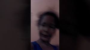 Dou banho às 19h e eles já sabem . Rotina Na Ora De Tomar Banho De Noite Youtube