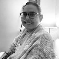 Tracy Martinez's Instagram, Twitter & Facebook