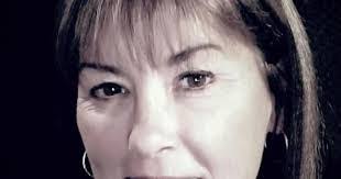 Tina Whidden's Instagram, Twitter & Facebook