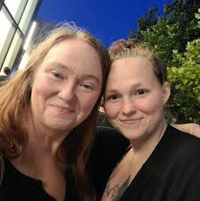 Hi, I know this is a big ask, but could someone gift me an Inyvern Mermaid?  It's the last item I need to finish the Bag of Illusion & Hexomancy 101.  Please 🙏